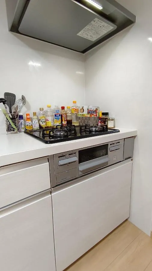 Dom wakacyjny Tsukiyume Kan - House With Parking, 10Mins To Usj, Tennoji, Namba Osaka Japonia